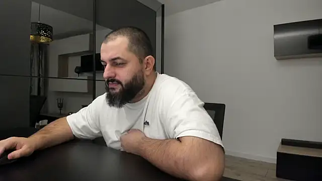 Snapshot of DravenPeak chatting on 09/26/25, 07:21 DravenPeak online show from 09/26/25, 07:21