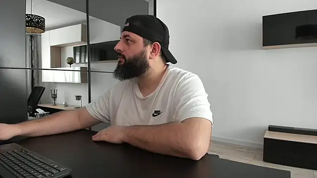 DravenPeak online show from 12/19/25, 12:18