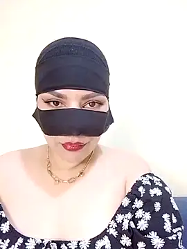 Diva watine online show from 11/11/25, 01:50