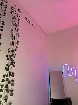 butterfly777  online show from 03/26/26, 08:45