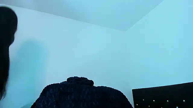 77Neferkitty77 online show from 06/01/26, 05:23