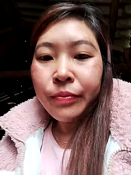 Snapshot of vivi_cute chatting on 09/09/25, 03:49 vivi cute online show from 09/09/25, 03:49