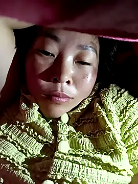 Snapshot of vivi_cute chatting on 09/21/25, 10:37 vivi cute online show from 09/21/25, 10:37