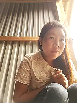 Snapshot of vivi_cute chatting on 10/06/25, 03:08 vivi cute online show from 10/06/25, 03:08