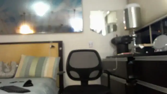 Mirianzapata 1 online show from 01/10/26, 05:36