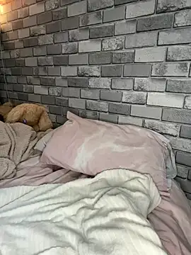 Poppy frankie online show from 11/06/25, 09:08