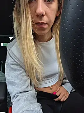 PetiteSecrets online show from 11/15/25, 12:42