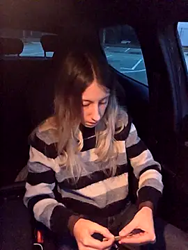 PetiteSecrets online show from 12/19/25, 04:53