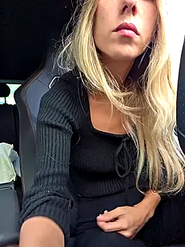 PetiteSecrets online show from 10/15/25, 04:48