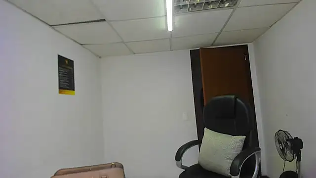 Aisha hotts777 online show from 03/03/26, 03:13