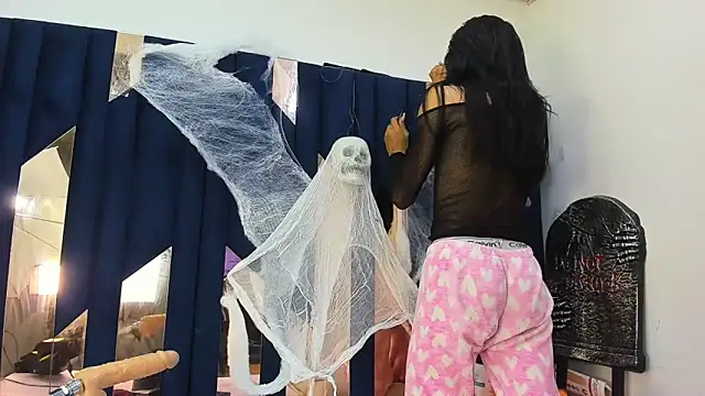 Aisha hotts777 online show from 10/29/25, 03:16