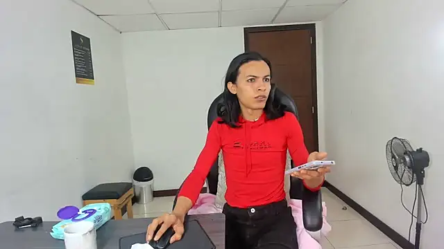 Aisha hotts777 online show from 02/13/26, 03:39