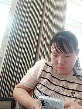 Snapshot of _Babyrose_ chatting on 10/23/25, 05:39 Babyrose online show from 10/23/25, 05:39