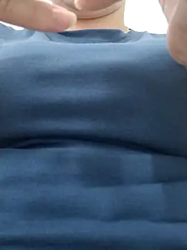 Snapshot of _Babyrose_ chatting on 11/24/25, 01:22 Babyrose online show from 11/24/25, 01:22