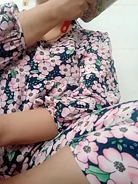 Snapshot of _Babyrose_ chatting on 02/06/26, 03:02 Babyrose online show from 02/06/26, 03:02