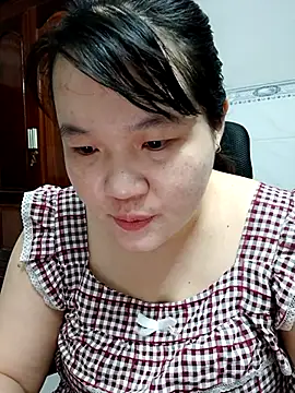  Babyrose  online show from 04/07/26, 06:37