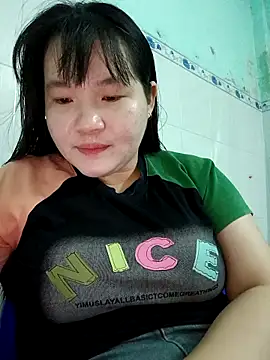 Snapshot of _Babyrose_ chatting on 02/11/26, 07:14 Babyrose online show from 02/11/26, 07:14