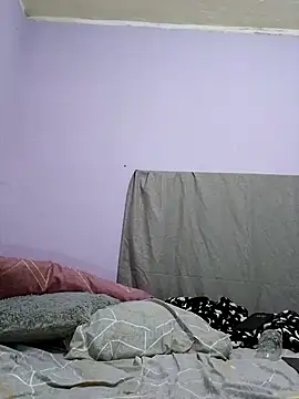 Liaprettygirl online show from 09/18/25, 05:32
