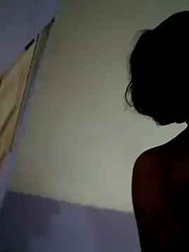 Liaprettygirl online show from 10/23/25, 07:18