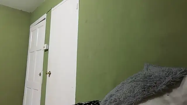 Liaprettygirl online show from 03/08/26, 02:04