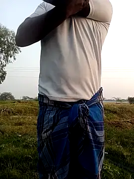 dolphiinn online show from 02/17/26, 01:36