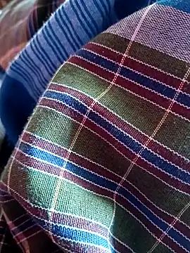 dolphiinn online show from 11/23/25, 02:32