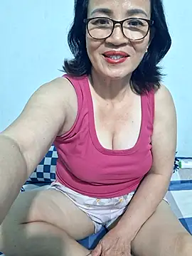   Mihmih   online show from 10/23/25, 09:02