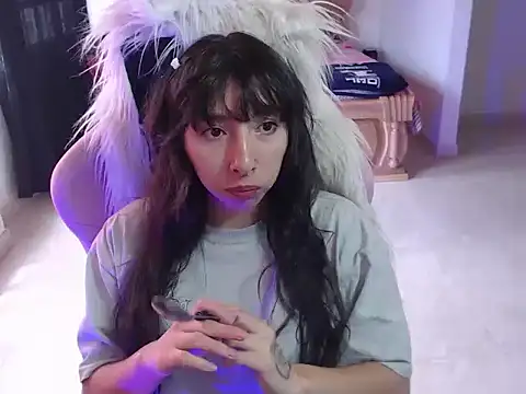 Snapshot of ScarlettShirahoshi chatting on 02/10/26, 04:28 ScarlettShirahoshi online show from 02/10/26, 04:28