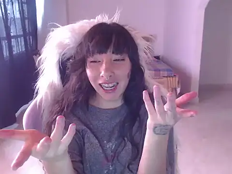 Snapshot of ScarlettShirahoshi chatting on 02/15/26, 08:52 ScarlettShirahoshi online show from 02/15/26, 08:52