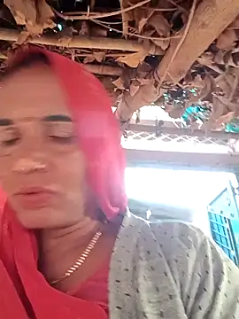 Snapshot of Pinky12A chatting on 11/07/25, 01:54 Pinky12A online show from 11/07/25, 01:54