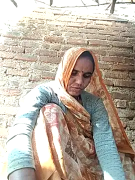 Snapshot of Pinky12A chatting on 12/04/25, 04:11 Pinky12A online show from 12/04/25, 04:11