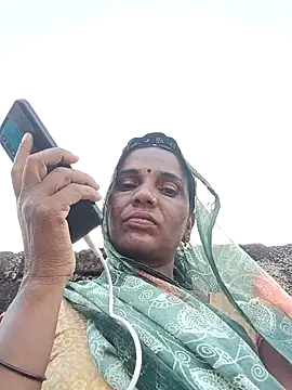 Snapshot of Pinky12A chatting on 09/24/25, 12:11 Pinky12A online show from 09/24/25, 12:11