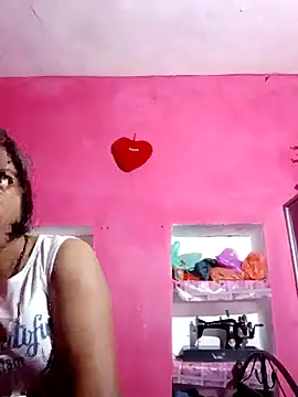 Mohini-xx online show from 12/17/25, 10:26