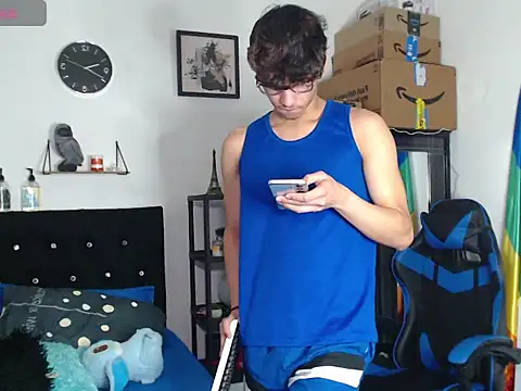 Gael Jones online show from 09/11/25, 03:39