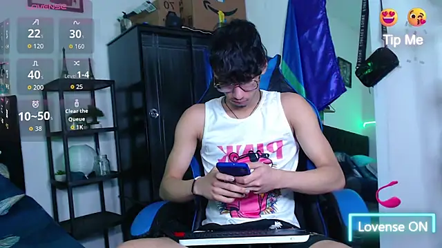 Gael Jones online show from 10/01/25, 02:27