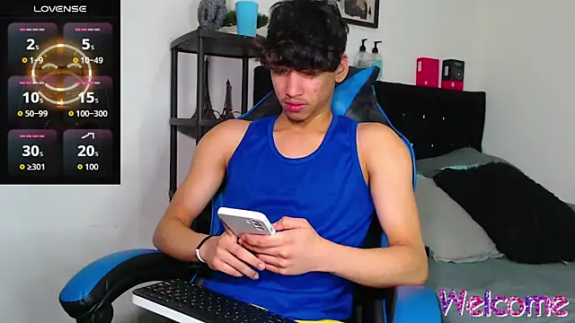 Gael Jones online show from 11/21/25, 11:26