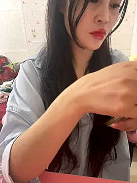 Lissa xinh09 online show from 11/15/25, 06:50