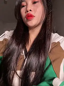 Lissa xinh09 online show from 10/21/25, 02:16