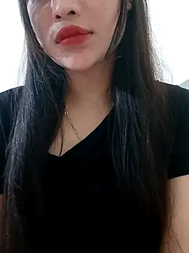 Lissa xinh09 online show from 09/17/25, 04:42