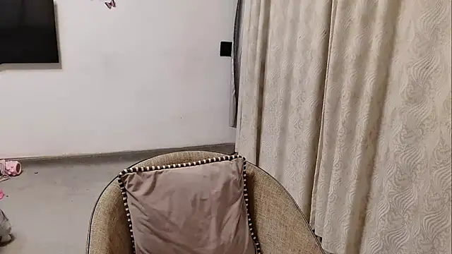 Shi luo2025 online show from 03/10/26, 03:16