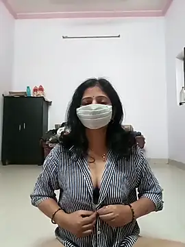 BITEXBABYlove online show from 10/27/25, 02:01