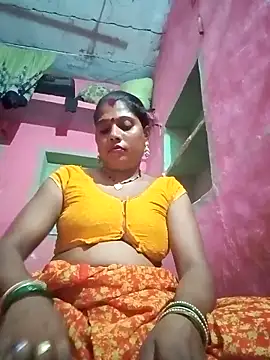 Snapshot of sanjna_sharmaa chatting on 09/13/25, 03:23 sanjna sharmaa online show from 09/13/25, 03:23