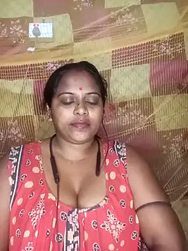 Hot-Show2 online show from 03/12/26, 07:40