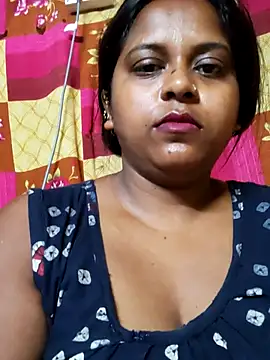 Hot-Show2 online show from 04/12/26, 12:14