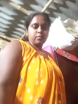 Hot-Show2 online show from 04/14/26, 04:34