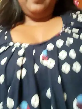 Hot-Show2 online show from 01/06/26, 07:01