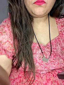 indian-hotmilfs online show from 04/11/26, 09:40