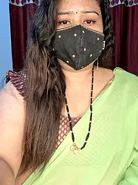 Snapshot of indian-hotmilfs chatting on 07/04/26, 04:11 indian-hotmilfs online show from 07/04/26, 04:11