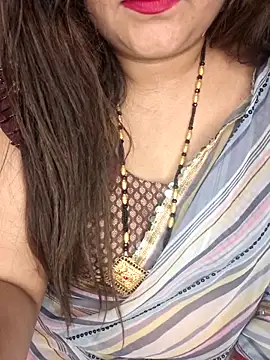 indian-hotmilfs online show from 03/10/26, 06:34