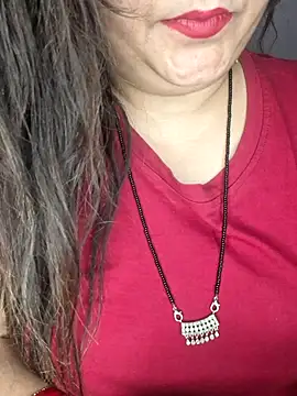 indian-hotmilfs online show from 02/14/26, 02:17